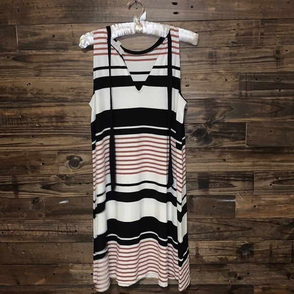 NWT Ann Taylor Loft dress, sz Small - Picture 4 of 4